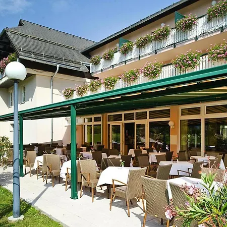 In With Balcony Or Terrace